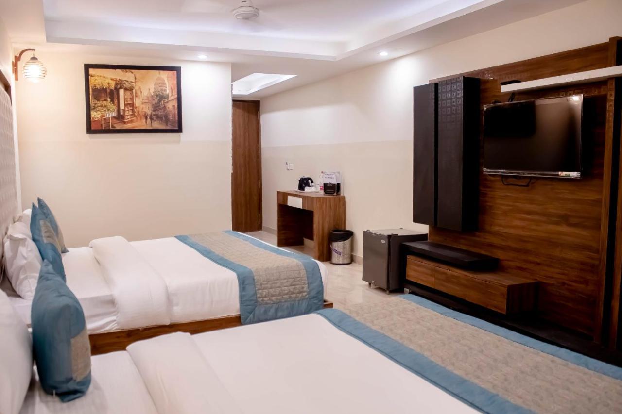 Hotel Airport City Delhi International Airport 新德里 外观 照片
